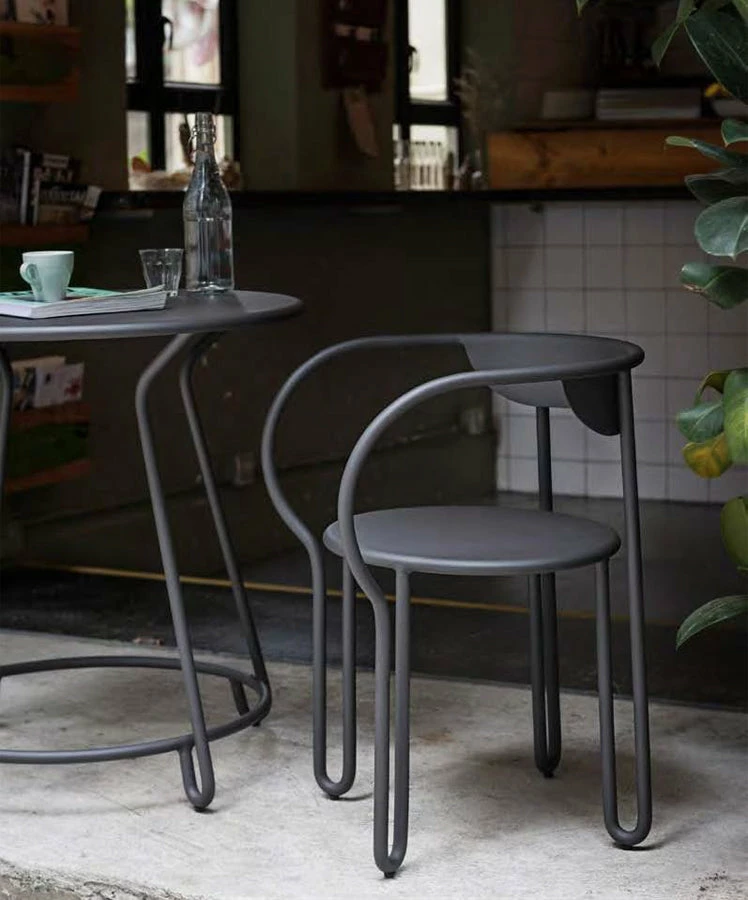 Huggy Table D75 By Maiori 4 Huggy Table D75 By Maiori - Image 2