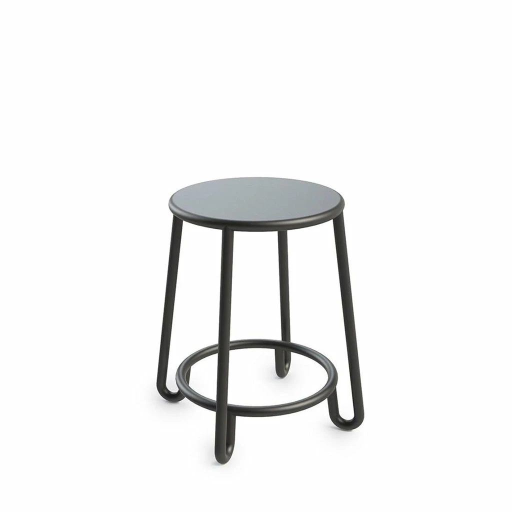 Huggy Low Stool By Maiori 3 Huggy Low Stool By Maiori